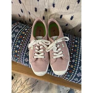 Cariuma OCA Low Rose Canvas Sneakers | Women's 8.5